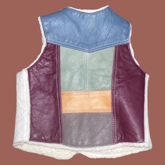 Kids Vintage Leather Sherpa Lining Snap Up Vest Size 8 - Picture 2 of 3